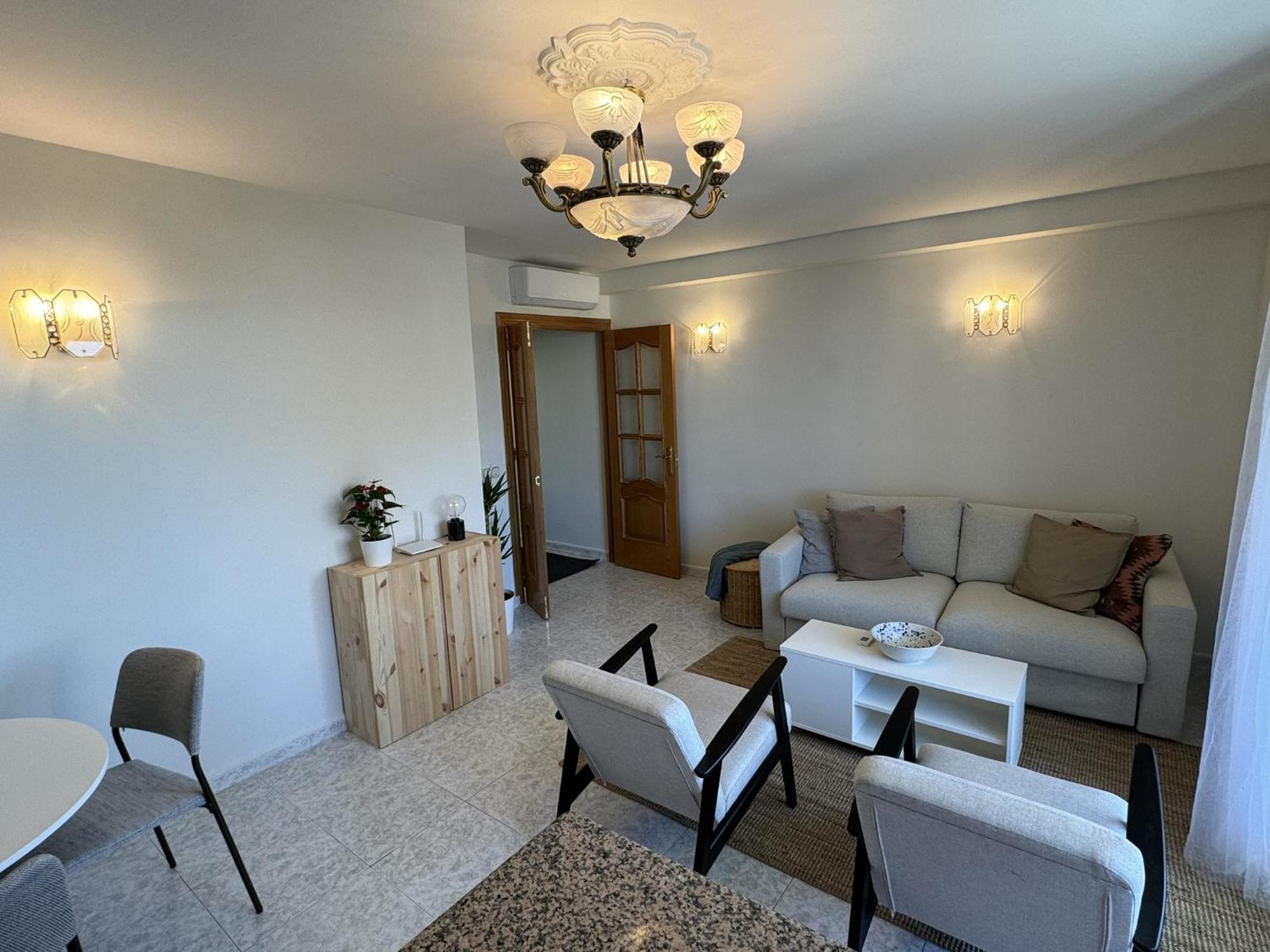 Beachfront Apartment With Terrace And Seaviews Fuengirola Ngoại thất bức ảnh